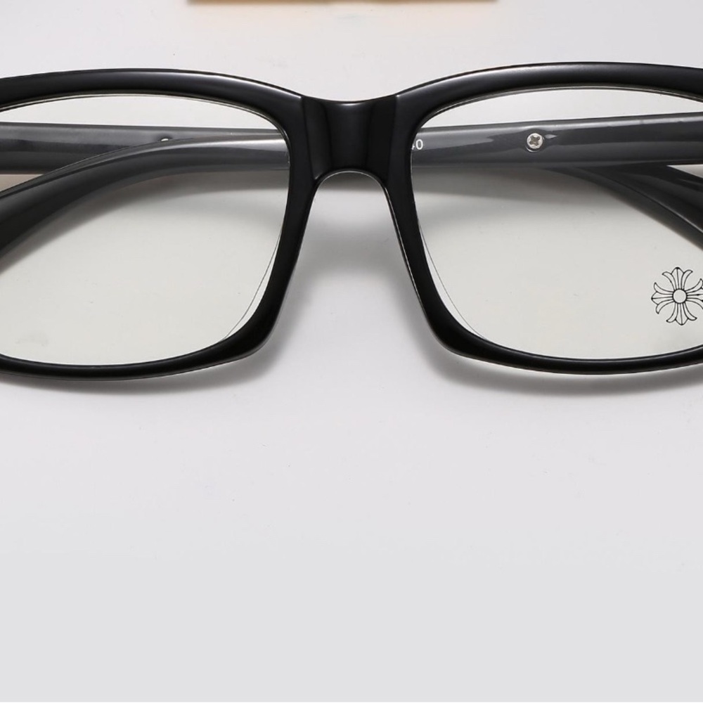 Transparent Glasses Frame - Picture 5 of 5